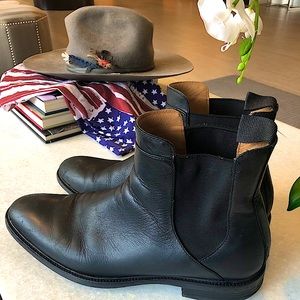 💼Cole Haan Chelsea Boots